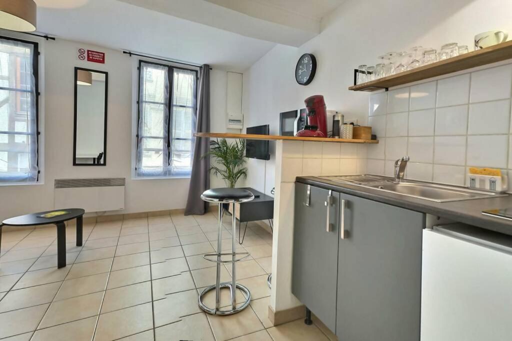 Colibri Studio Coeur De Ville Mon Groom Труа Экстерьер фото