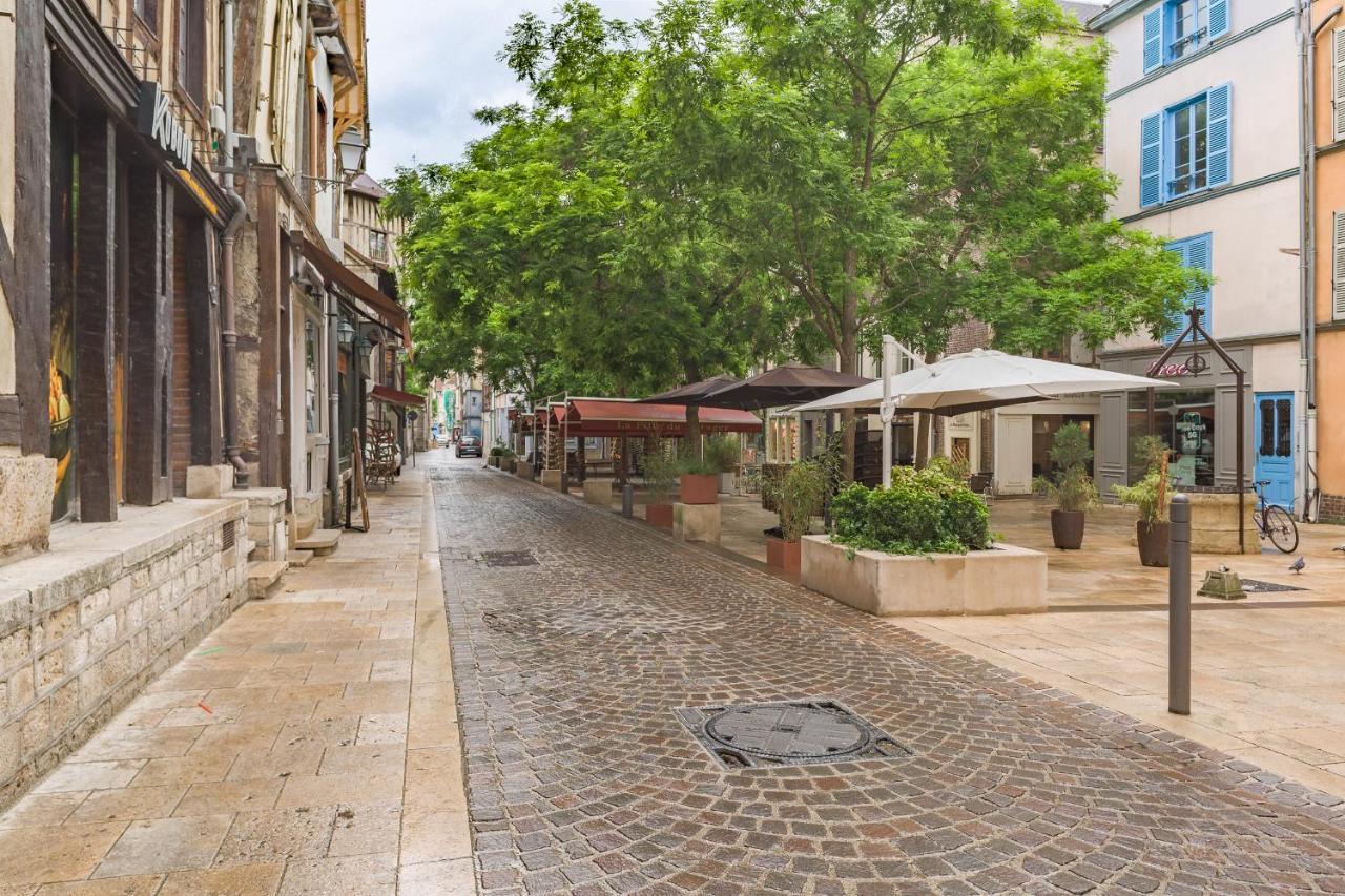 Colibri Studio Coeur De Ville Mon Groom Труа Экстерьер фото
